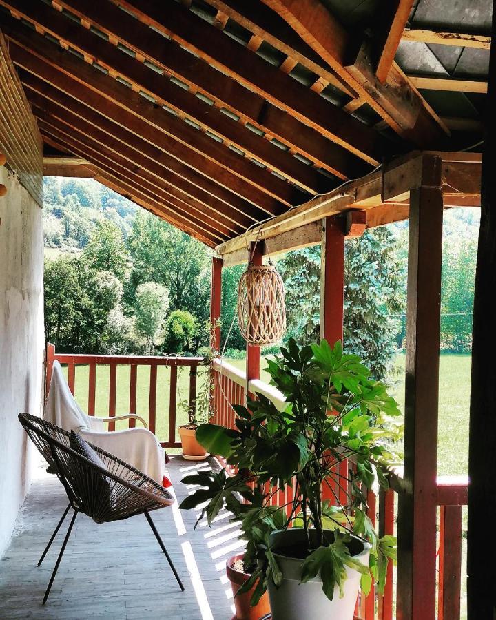 Abury, Tables Et Chambres , Randos Et Bien Etre A La Montagne Barcus Exterior foto