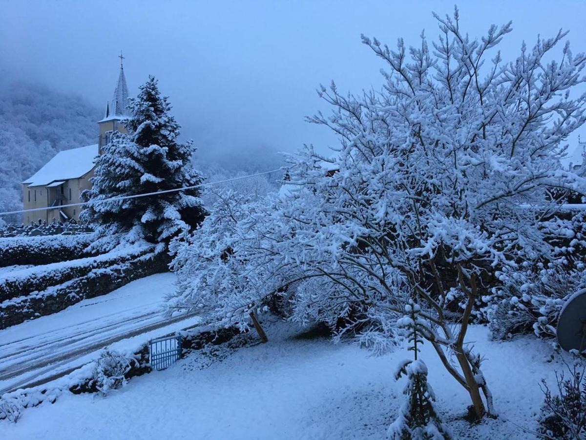 Abury, Tables Et Chambres , Randos Et Bien Etre A La Montagne Barcus Exterior foto