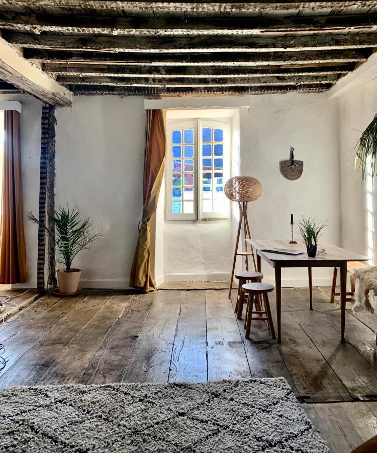Abury, Tables Et Chambres , Randos Et Bien Etre A La Montagne Barcus Exterior foto