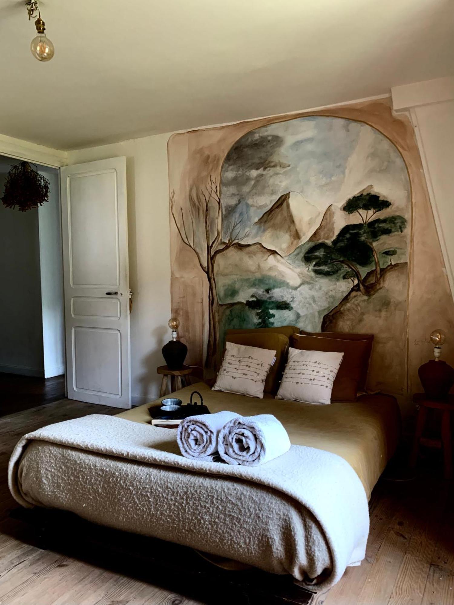 Abury, Tables Et Chambres , Randos Et Bien Etre A La Montagne Barcus Exterior foto